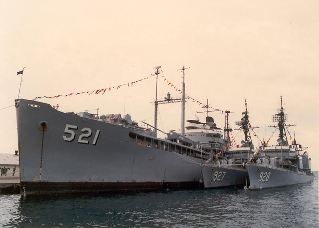 釋湛阿 阿闍梨當海軍時-73年敦睦支隊軍艦