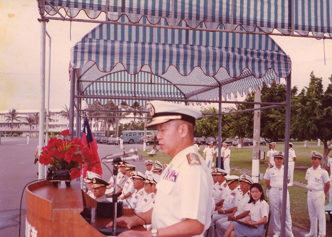 時任海軍總司令劉和謙上將，於73年敦睦遠航支隊啟航前，對全體官兵精神講話