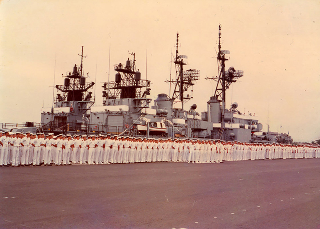 521、927及928等軍艦及海軍七三敦睦支隊出發前全體海軍列隊歡迎長官